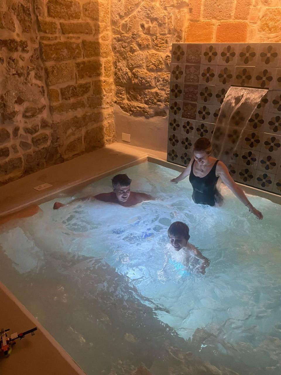 Locanda Sette Fate Spa E Solarium Palermo Bagian luar foto