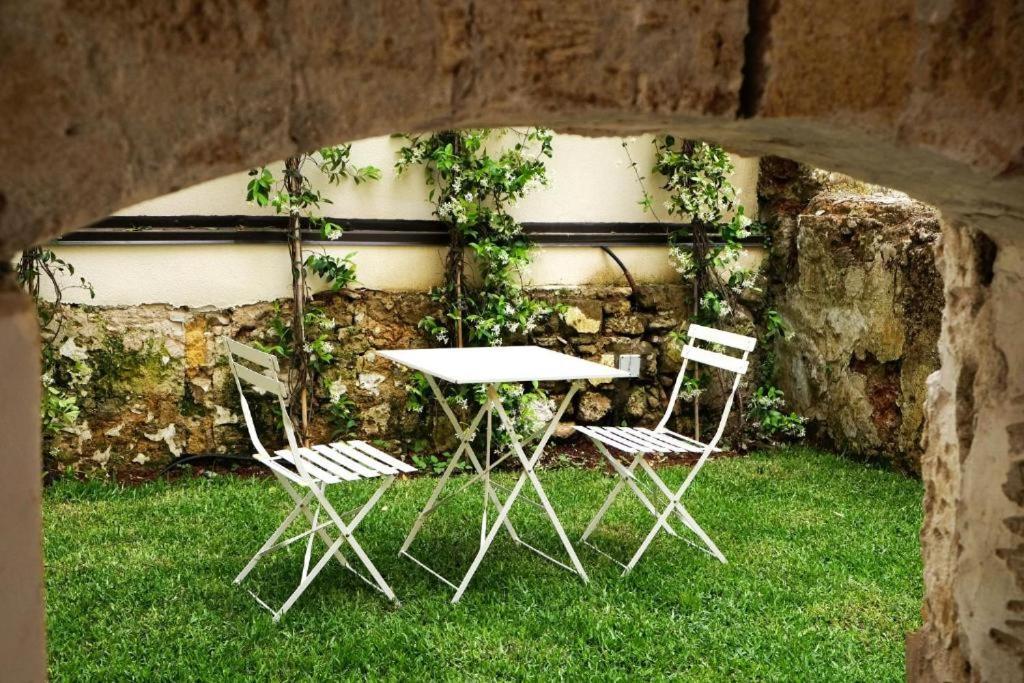 Locanda Sette Fate Spa E Solarium Palermo Bagian luar foto
