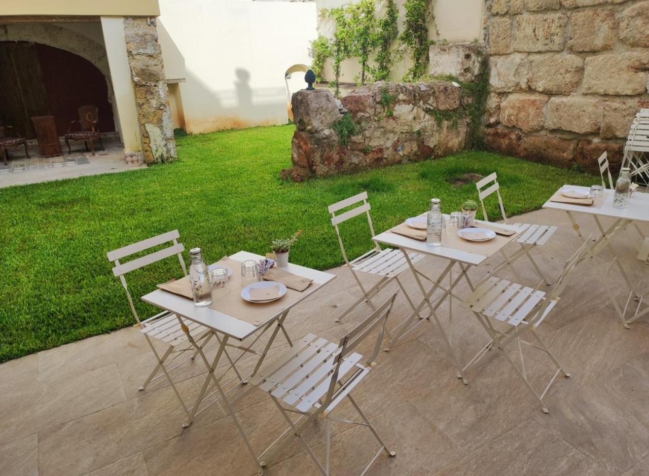 Locanda Sette Fate Spa E Solarium Palermo Bagian luar foto