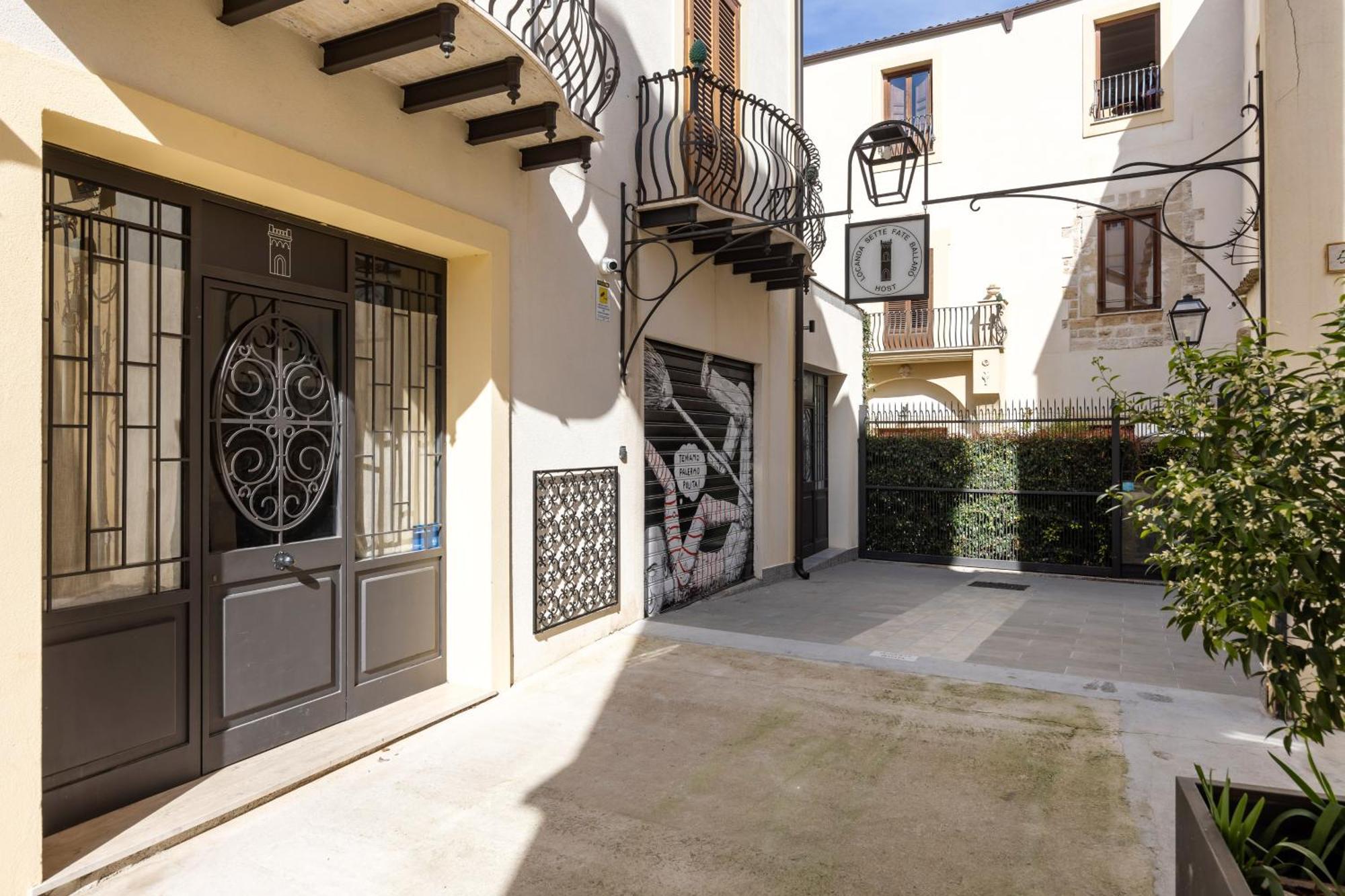 Locanda Sette Fate Spa E Solarium Palermo Bagian luar foto