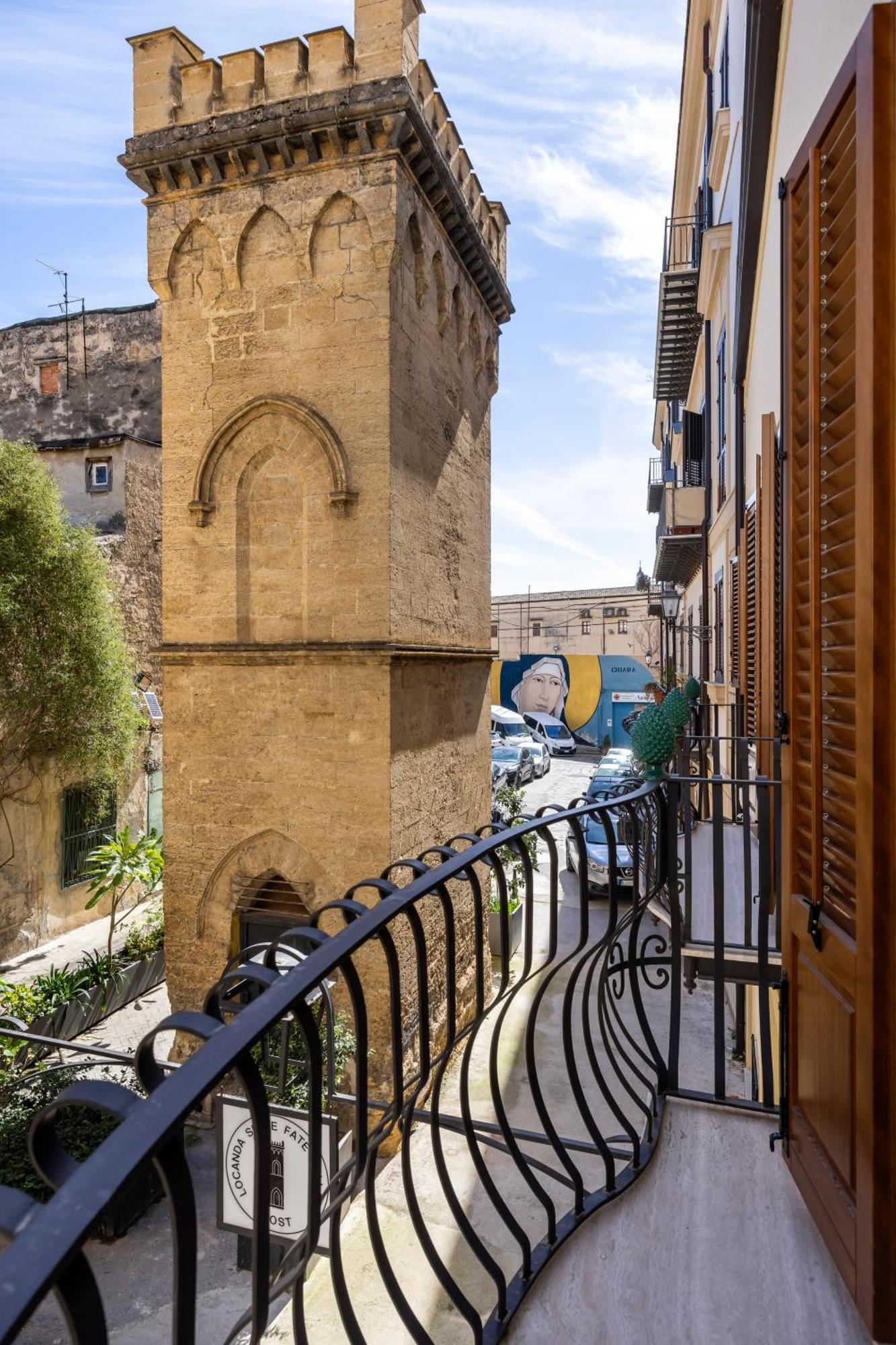 Locanda Sette Fate Spa E Solarium Palermo Bagian luar foto