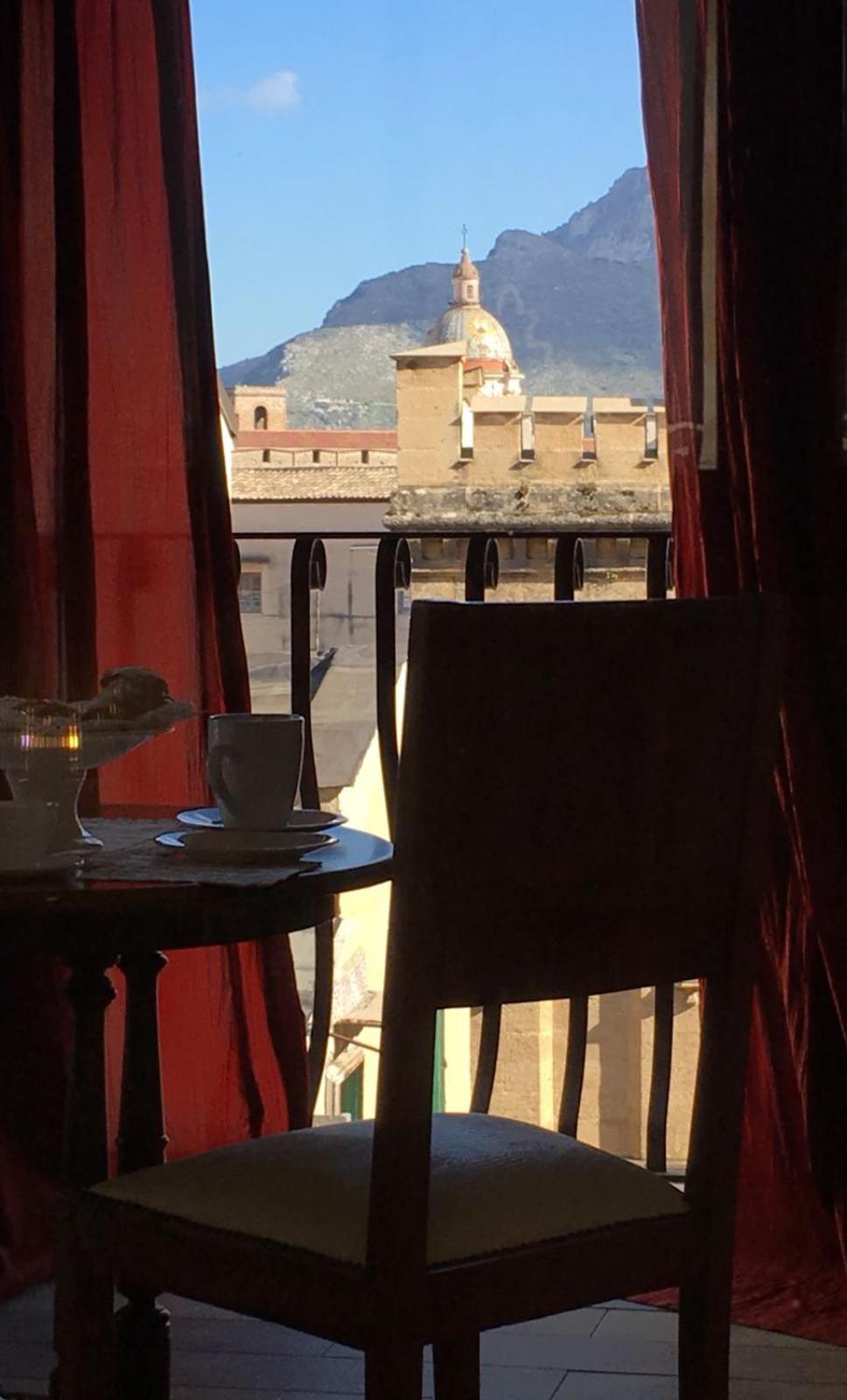 Locanda Sette Fate Spa E Solarium Palermo Bagian luar foto