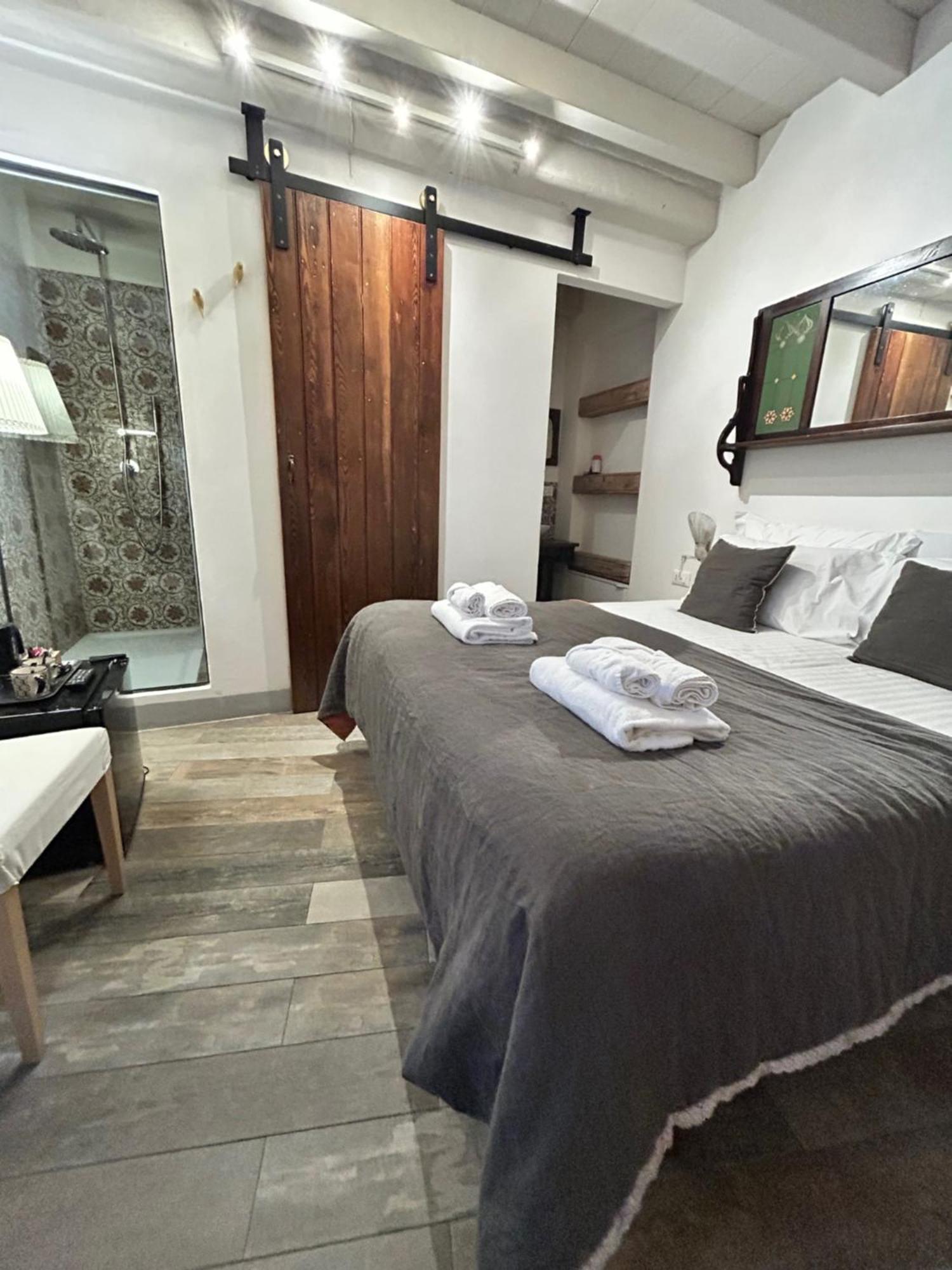 Locanda Sette Fate Spa E Solarium Palermo Bagian luar foto