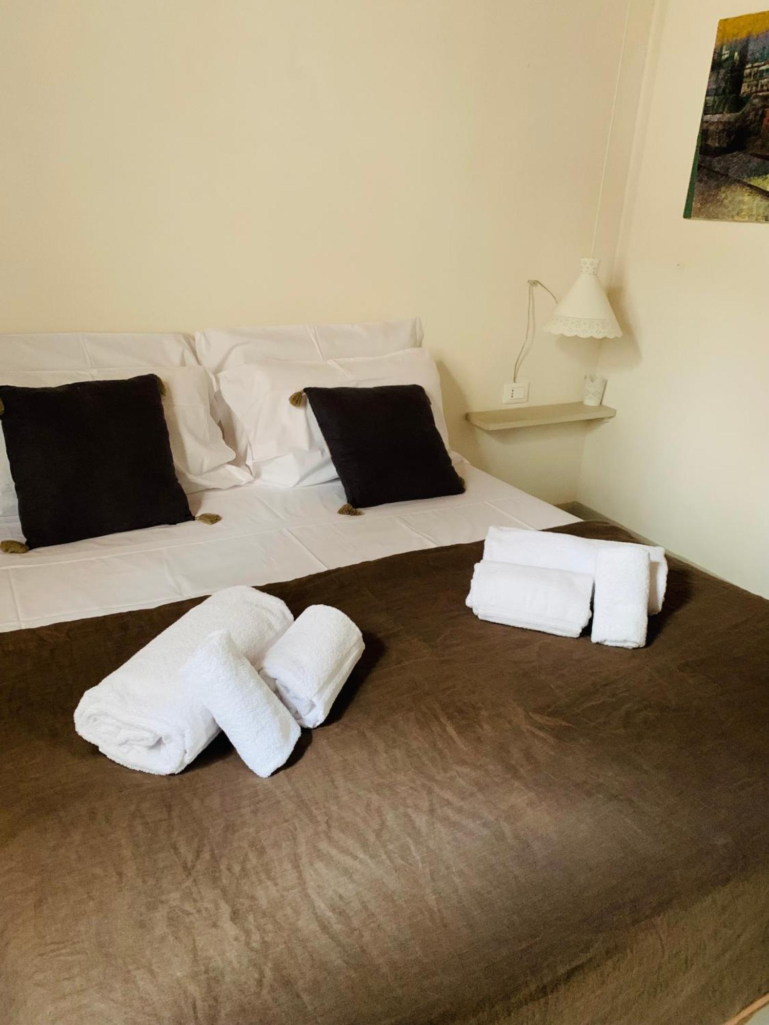 Locanda Sette Fate Spa E Solarium Palermo Ruang foto